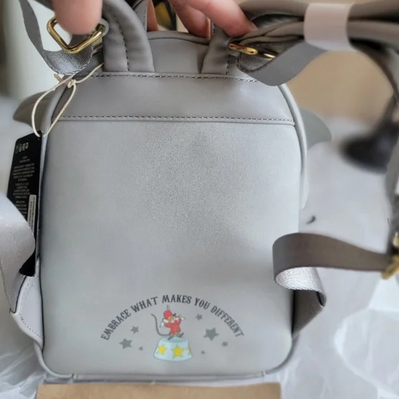 Disney Dumbo Loungefly Cosplay Mini Backpack NWT - Picture 3 of 7